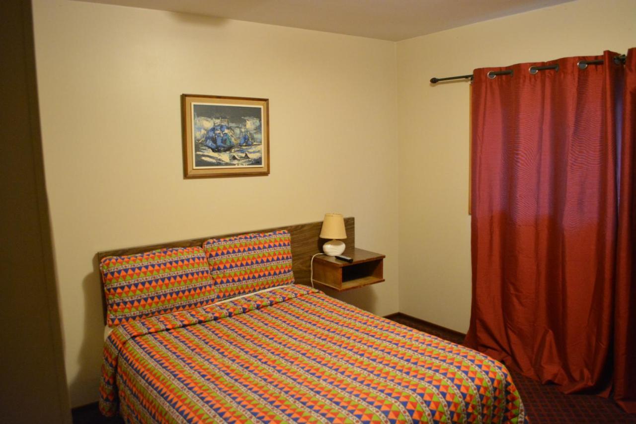 Theodore Motor Hotel 외부 사진